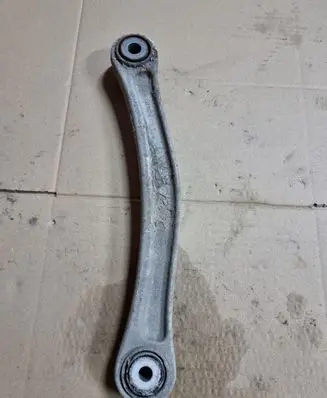 Porsche Cayenne (9PA) Rear upper control arm/wishbone NOCODE