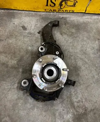 Ford Bronco Front wheel hub spindle knuckle MB3C-3K170-GC MB3C3K170GC