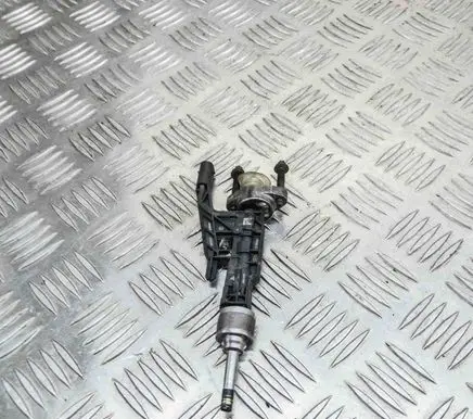 Fuel injector