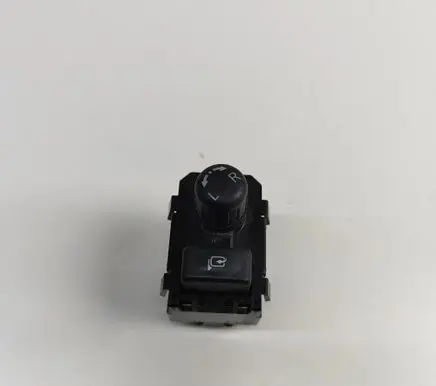 Nissan Leaf II (ZE1) Wing mirror switch 255705SK0A