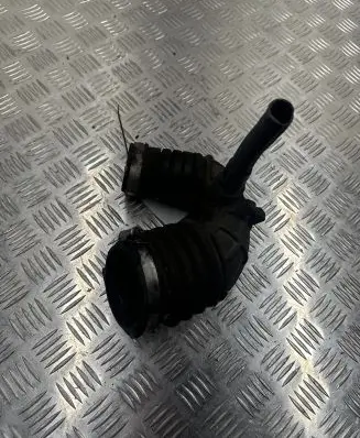 Audi A6 S6 C6 4F Brake vacuum hose/pipe 