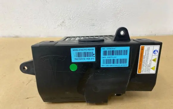 Tesla Model S Electric cabin heater radiator 102898500A D596FPCLA02