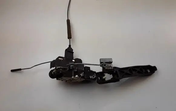 Opel Antara Rear door lock A046818