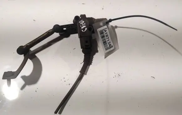 Skoda Superb B6 (3T) Front height sensor lever 1t0907503b