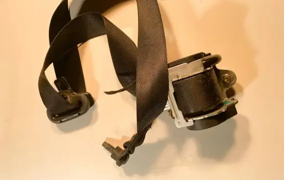 Mercedes-Benz B W245 Front seatbelt 602876900