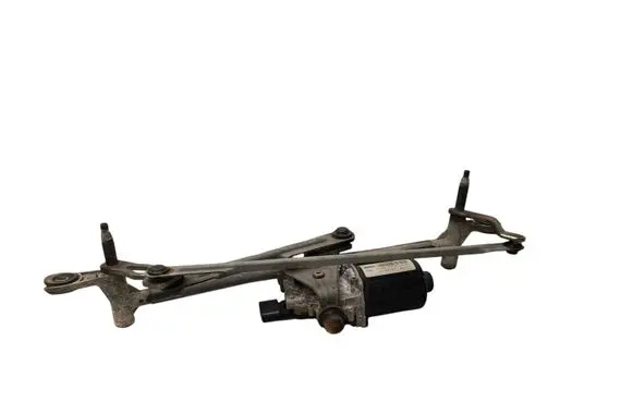Fiat 500L Front wiper linkage and motor W000035841