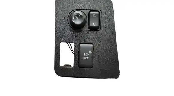 Nissan Qashqai ESP (stability program) switch 