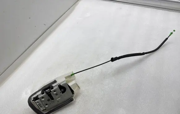 Tesla Model Y Front door lock 150067201B DQ521338A53554