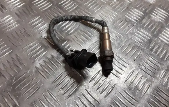 BMW 5 E60 E61 Lambda probe sensor 0258017038 753798402