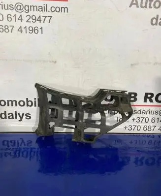 Skoda Superb B6 (3T) Front bumper mounting bracket 3T0807056