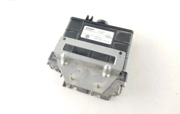 Volkswagen PASSAT B4 Engine control unit/module 096927733AF 5WP2022 0056005015