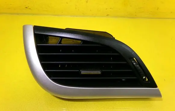 Dashboard side air vent grill/cover trim