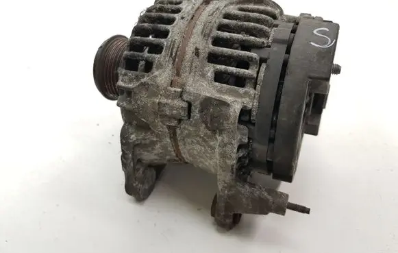 Volkswagen Sharan Generator/alternator 038903023L