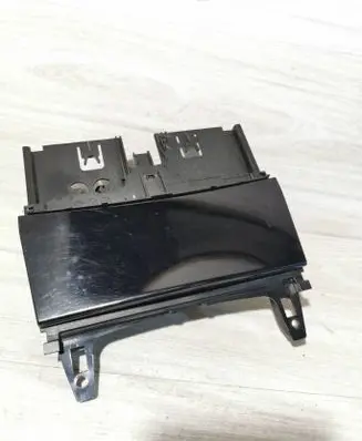 Mercedes-Benz C W204 Ashtray (front) A2046801350 W204ZB