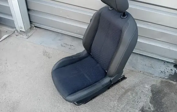 Opel Corsa F Front passenger seat 