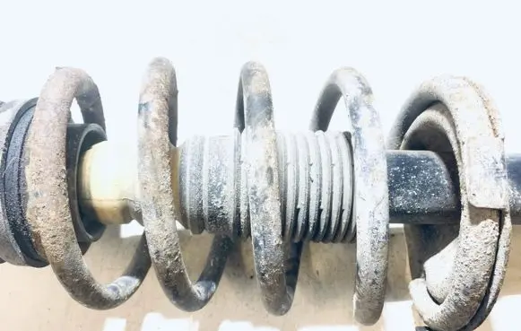 Mercedes-Benz Vito Viano W638 Front coil spring