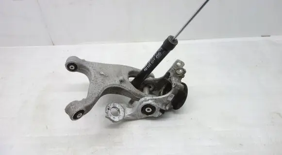 Audi A7 S7 4G Rear wheel hub 8R0505431F