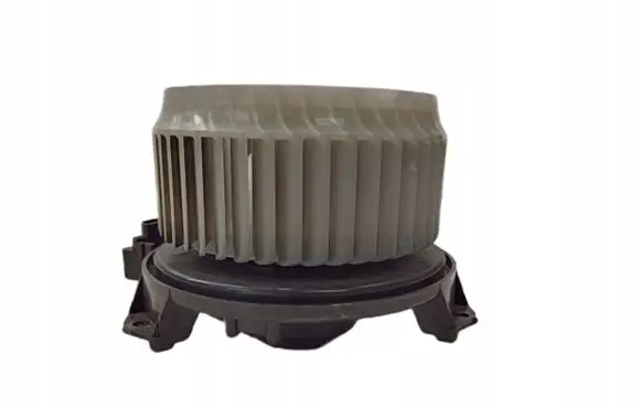 Suzuki Swift I Front door blower motor 2727000311