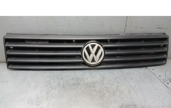 Volkswagen Polo II 86C 2F Front grill 