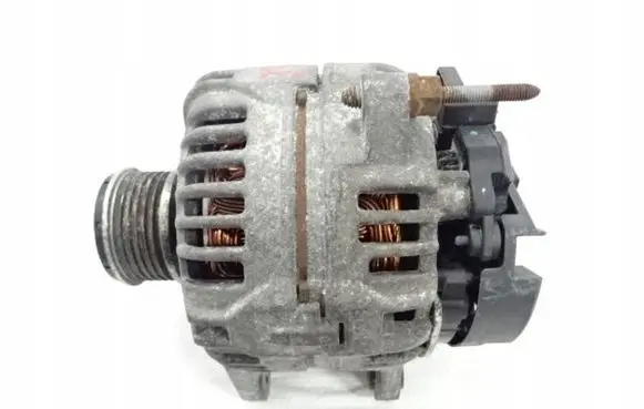 Renault Clio III Generator/alternator 231008578R