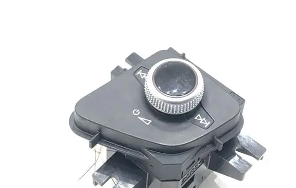 Other switches/knobs/shifts
