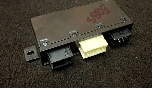 BMW 5 E39 Door control unit/module 384167AA 689667 613583787739
