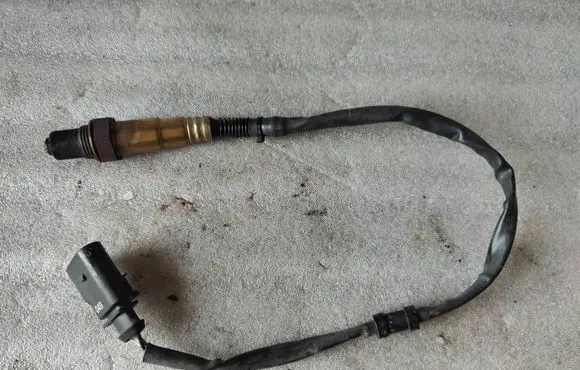Audi A6 S6 C6 4F Lambda probe sensor 06F906262P 555171 0258006741