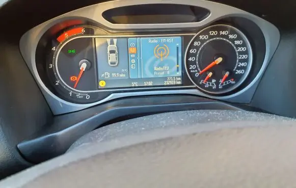 Ford Mondeo MK IV Speedometer (instrument cluster) 8M2T10849VD 8M2T14C026CD VP8M2F10849VD