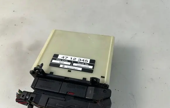 Saab 9-3 Ver1 Door central lock control unit/module 4712345