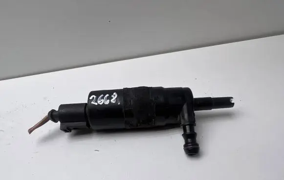 Audi A6 S6 C6 4F Headlight washer pump 3B7955681 00101612V