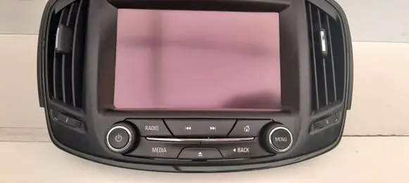 Head unit multimedia control