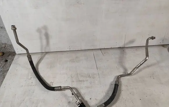 Renault Megane III Air conditioning (A/C) pipe/hose 924800026