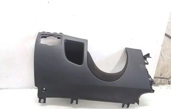BMW 1 E81 E87 Dashboard lower bottom trim panel 