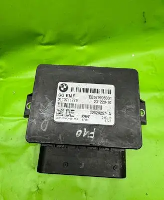 BMW 5 F10 F11 Hand brake control module 6799083 32620257A 0110711775