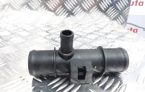 Nissan Qashqai Engine coolant pipe/hose 1320584