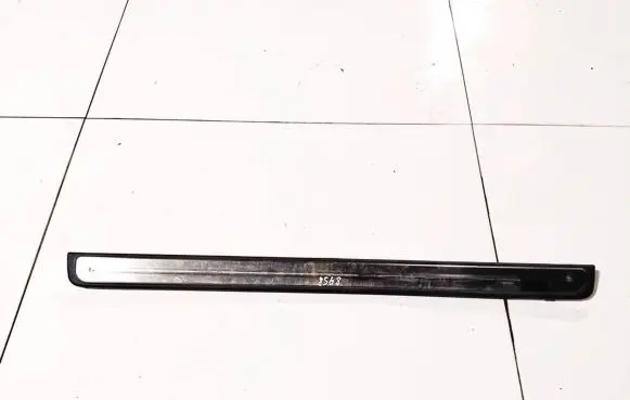Nissan Primera Front sill trim cover 769b1av710