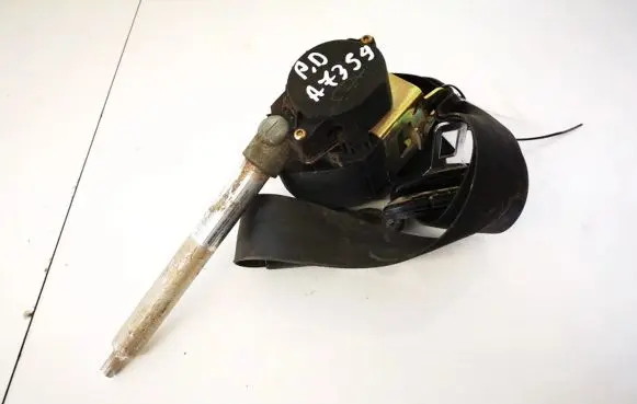 Audi A6 S6 C4 4A Front seatbelt 4a0857706ae