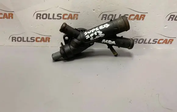 Skoda Superb B6 (3T) Engine coolant pipe/hose 03L121131AA