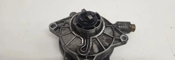 SsangYong Rexton Vacuum pump 9140300030 A6652300365 27F05