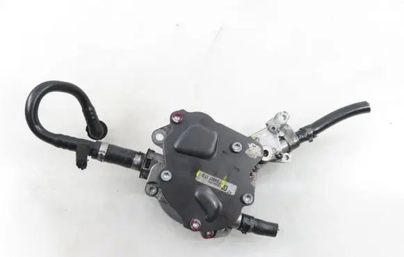 Audi A4 S4 B6 8E 8H Vacuum pump 038145209N 724807170