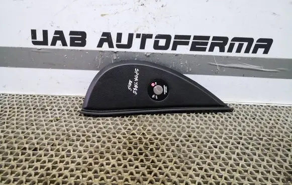 KIA Sportage Dashboard side end trim 847653U010