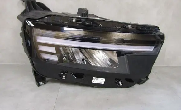 Opel Frontera Headlight/headlamp 9850142480