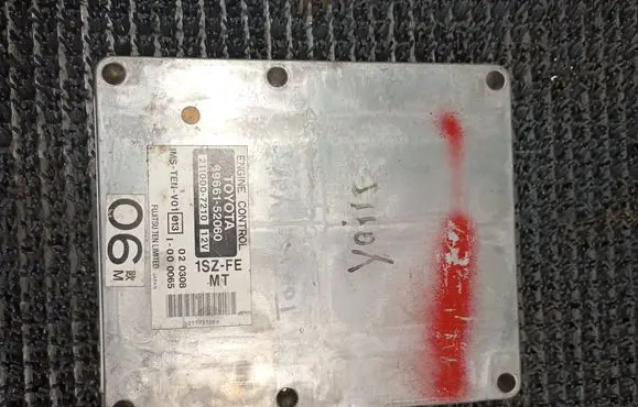 Toyota Yaris Engine control unit/module 8966152060 2110007210 020308