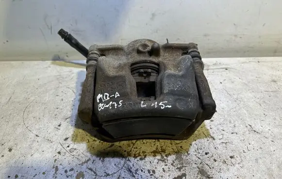 Mercedes-Benz A W176 Front brake caliper