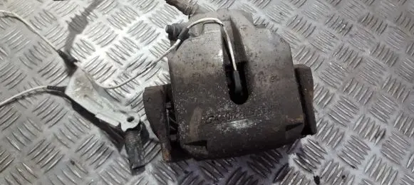 BMW 5 E39 Front brake caliper 6022296