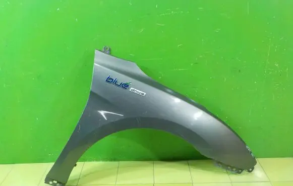 Hyundai i40 Fender PRZOD PRAWY