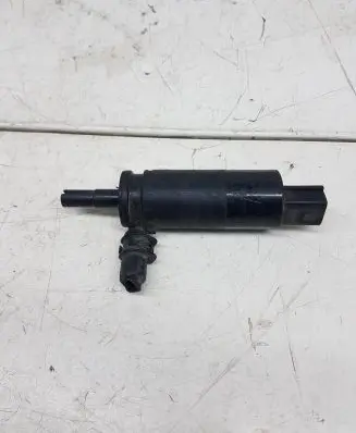 BMW 5 E60 E61 Headlight washer pump 6973097 57786310