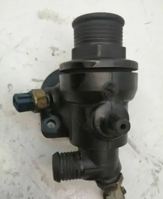 Ford Transit Thermostat/thermostat housing 914F9K457AD