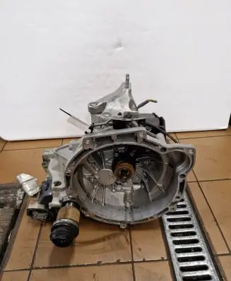 Ford Ka Manual 5 speed gearbox DG1BR-7002-BSA