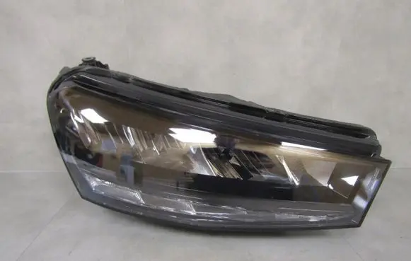 Skoda Fabia Mk4 (6VA) Headlight/headlamp 6VB941016